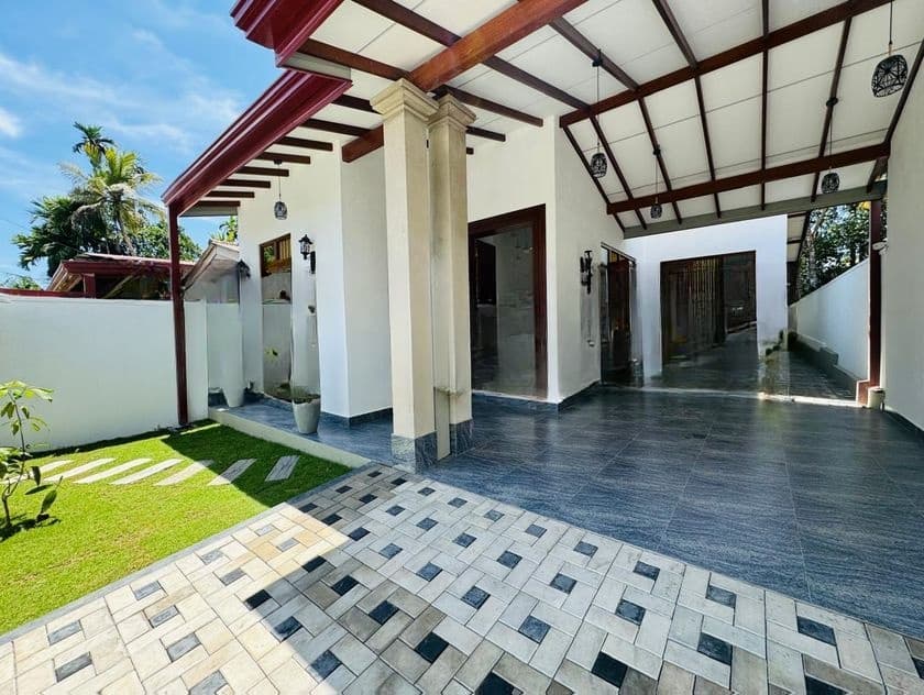 Spacious House Sale in piliyandala