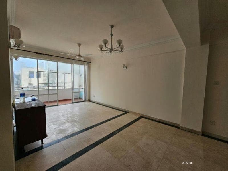 Suncity - 03 Bedroom Unfurnished Apartment for Sale in Colombo 03 (A896)