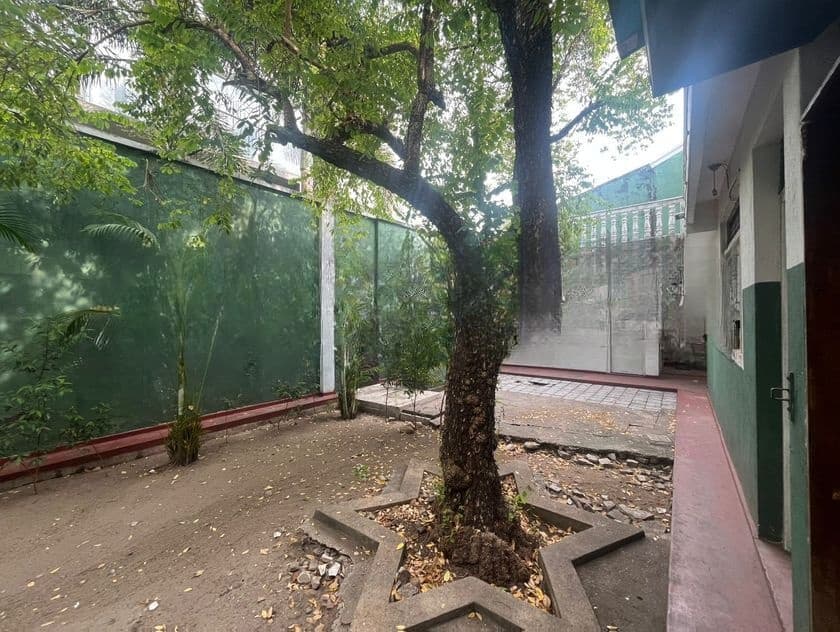 Prime Land with House for Sale – Colombo 07(HL-COL07-207)