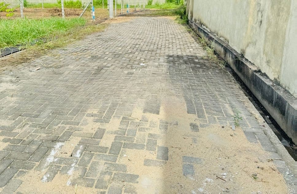 9.7 Perch Land for Sale - Boralesgamuwa