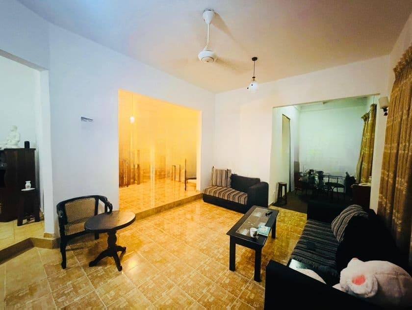 (AFA770) 02 Story Unit house Sale At පිලියන්දල සුවාරපොල