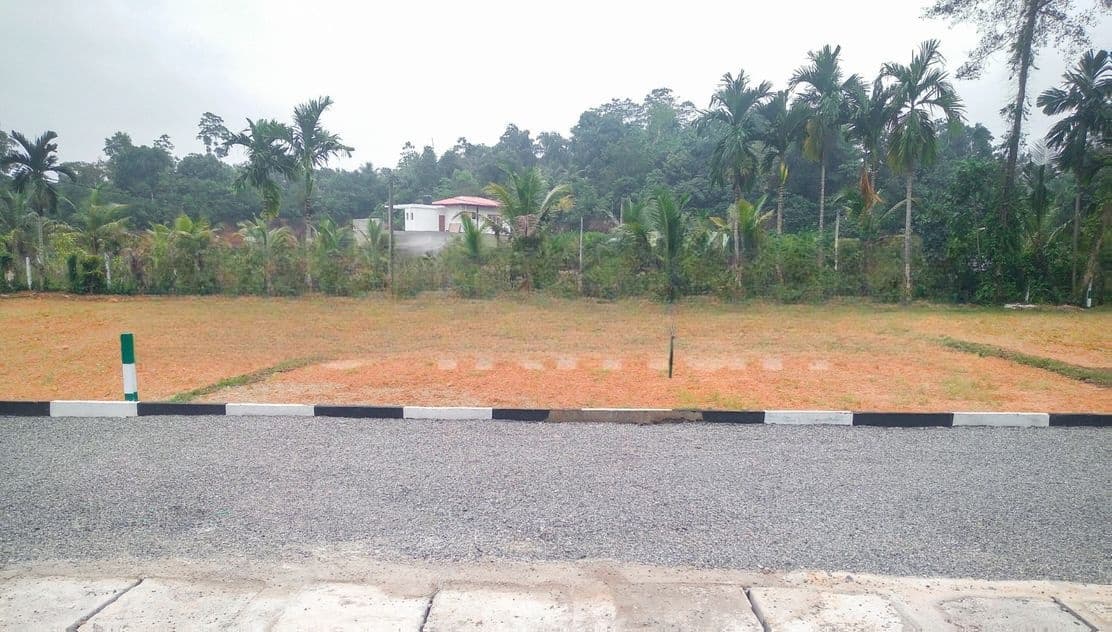 Excellent Land for sale in Minuwangoda