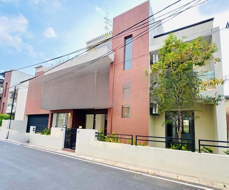 Prime Clover Luxury House Thalawathugoda
