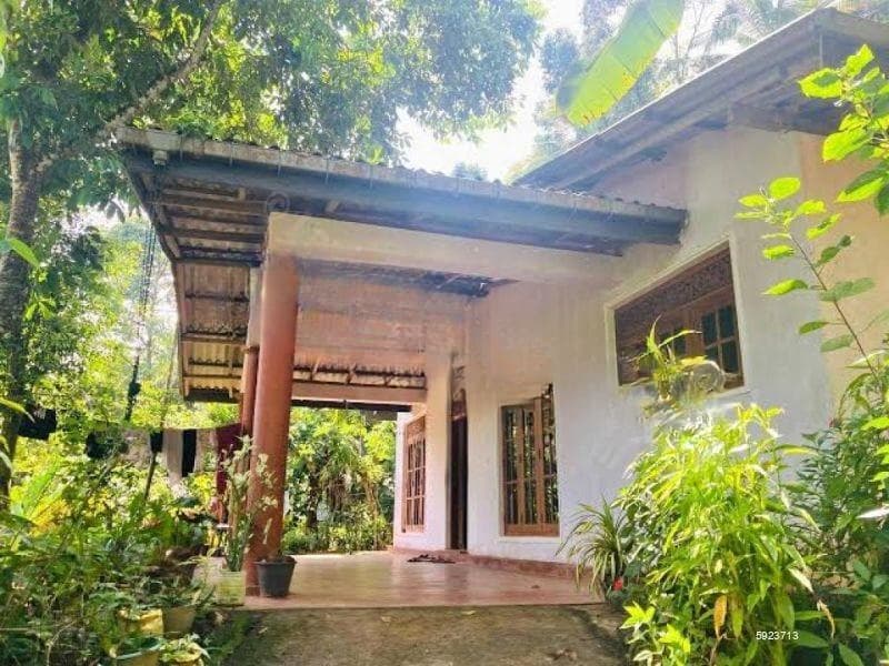 🏡 House for Rent – Peradeniya, Kandy