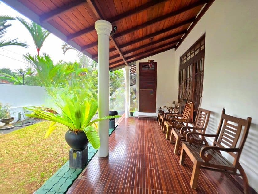 පර්චස් 16.8 ක අලංකාර තනිමහල් නිවස විකිනීමට - මත්තෙගො