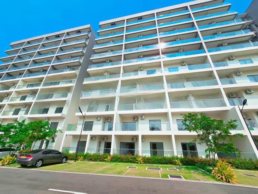 32M - 2 Bedrooms Canterbury Lexus Apartment for sale Piliyandala