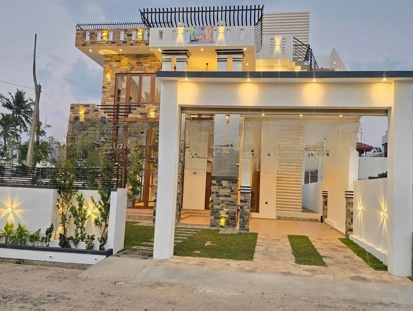 Three Storey Brand New Luxury Modern House for Sale in Negombo