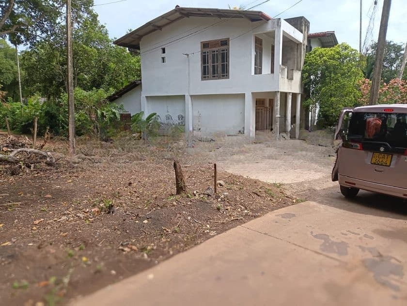 තුඩැල්ල ක්රිස්තුරාජ විදුහල පිටුපස මායිම්ව පර්චස් 22.4 ක්