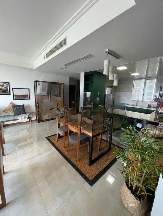 Brand-New Luxury Apartment for Immediate Sale – Astoria Tower, Colombo 03