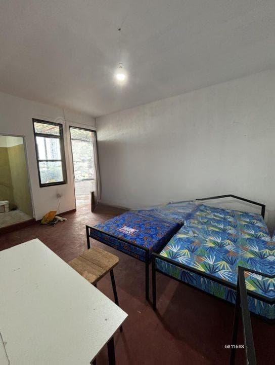 Rooms for ladies only