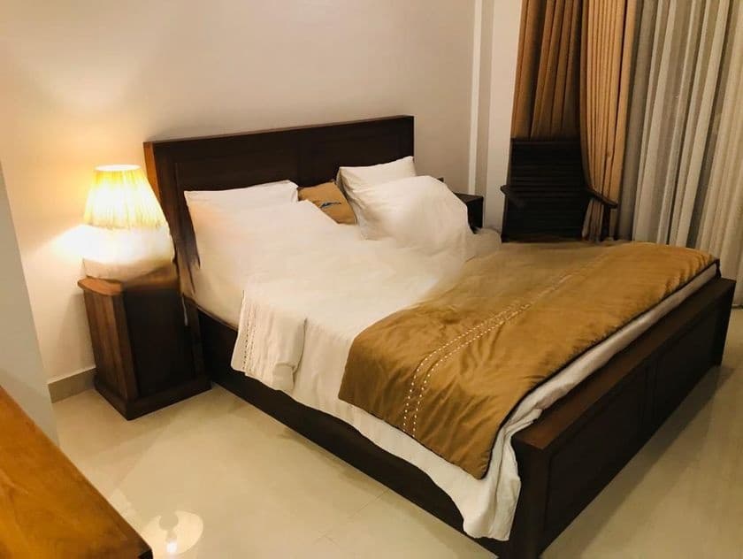 Brand New Luxury Hotel for Rent in Mount Lavinia