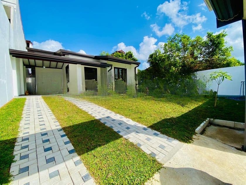 🔅Modern House for Sale in Athurugiriya