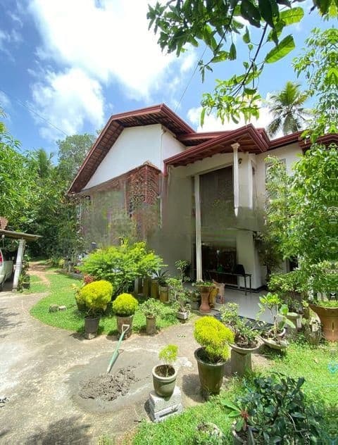 House with 2 Floors Sale Katana
