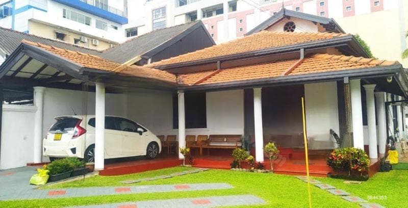 Prime Property for Sale – Punchi Borella (Colombo City Limits)