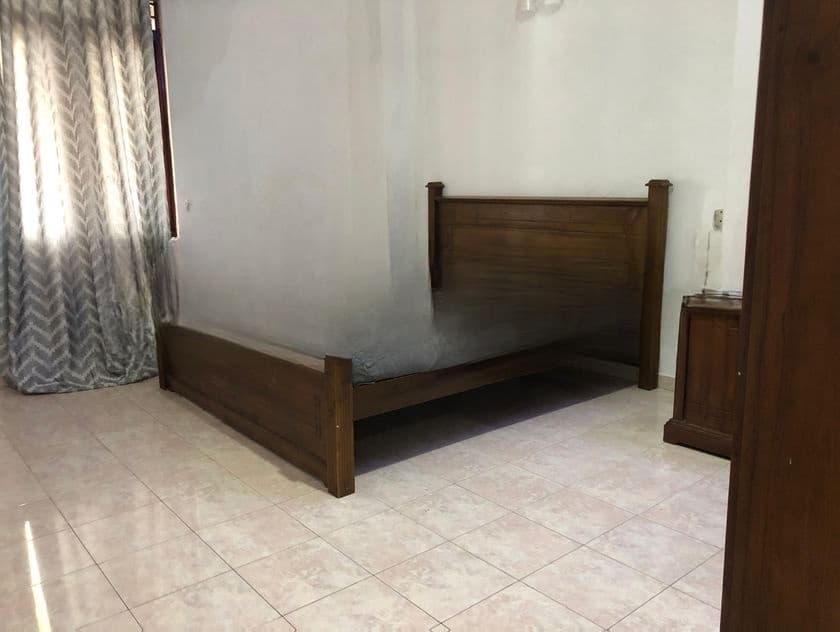 Short-Term Apartment Rental Available in Wellawatta. Code: (CSH302)