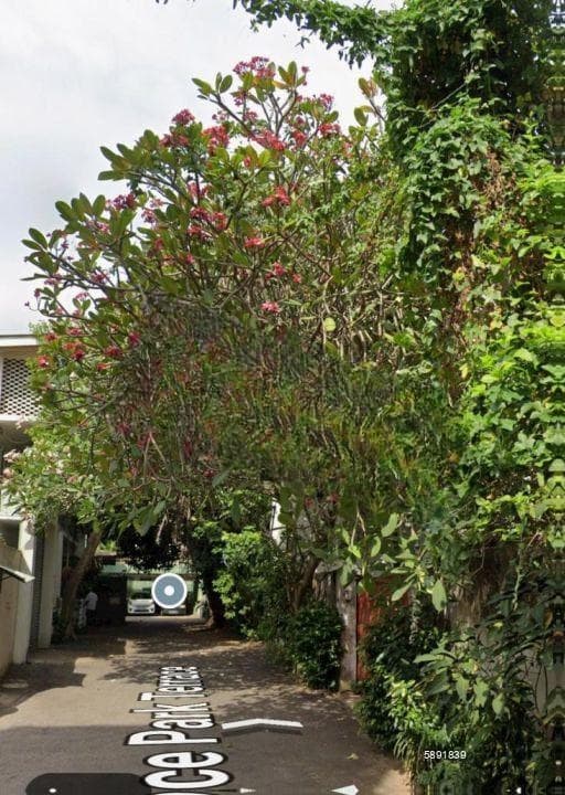 Land for Sale in Colombo 05 ( Police Park Avenue )