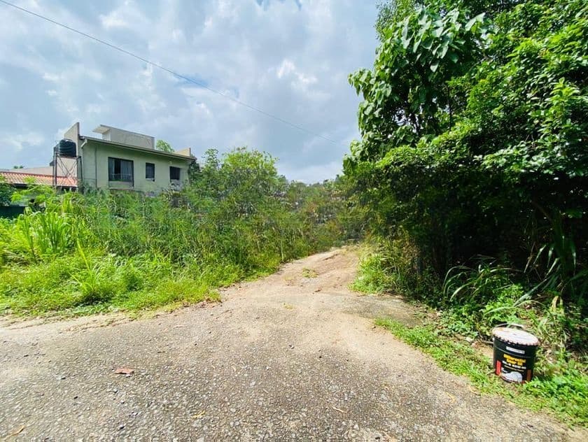 7 Perches Paradise City Housing Scheme Land for Sale in Athurugiriya