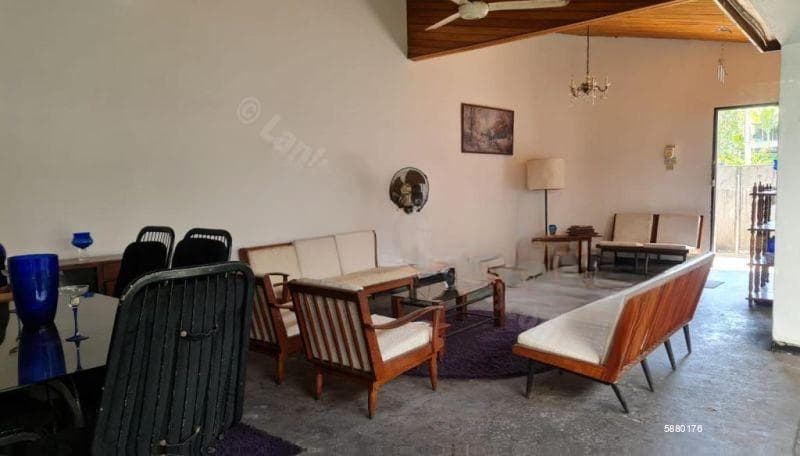 Prime 10.8 Perch Property in Colombo 05 – Steps from St. Theresa’s Church | Ideal for Residence or Airbnb Investment