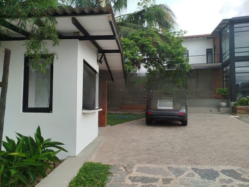 Modern Looking Building for Sale in Ja Ela. (JEOB001)