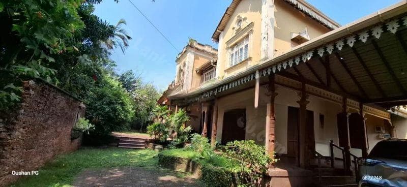 Colonial Large House available for sale in Moratuwa