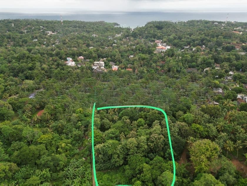 Land in Koggala Lake Facing