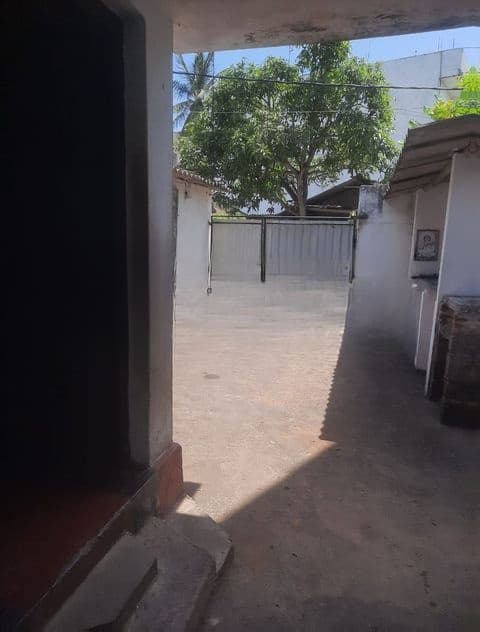 Land For Sale In Dehiwala Aththidiya