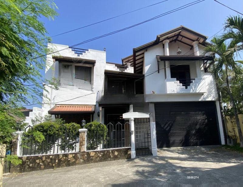 Maharagama house for sale