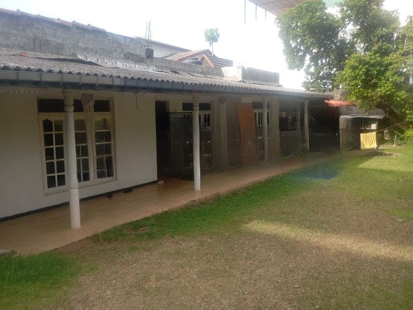 super land with house for sale Ds35309