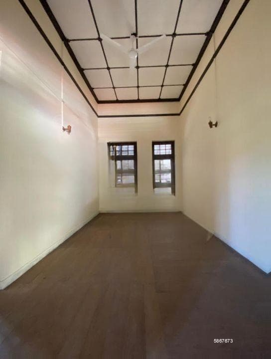 09 Bedroom Unfurnished 02 Storied House for Rent in Colombo 09 (A1558)