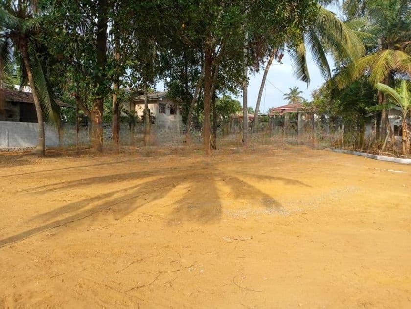 Kalagedihena Sapugasthenna Valuable Land for Sale