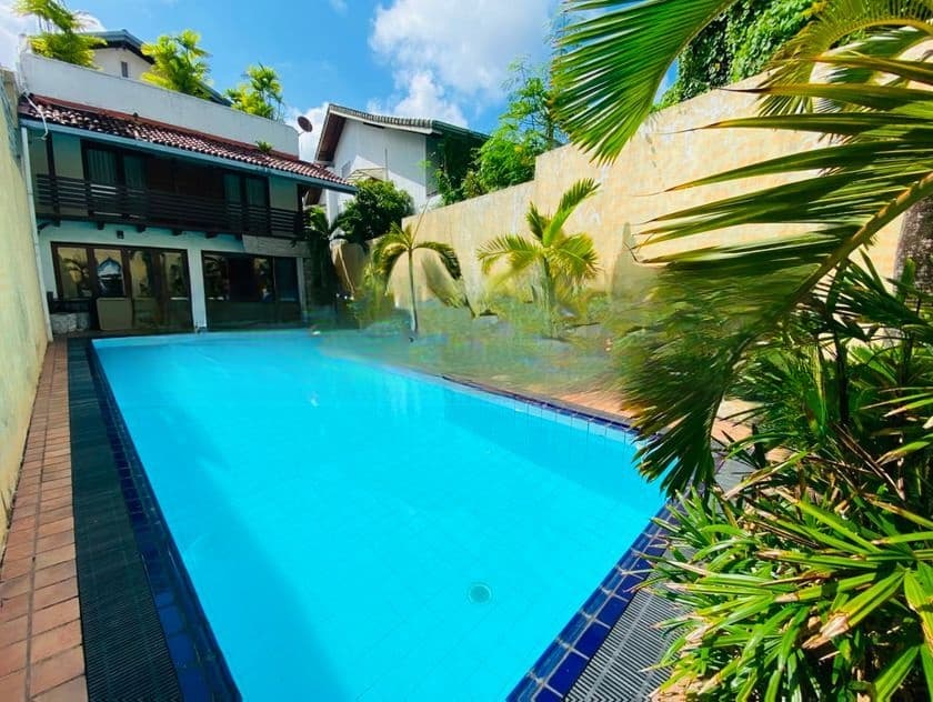 Furnished Luxury House Sale at Nawala Araliya Garden