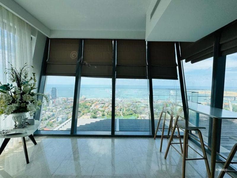 Apartment For Sale in Colombo 02