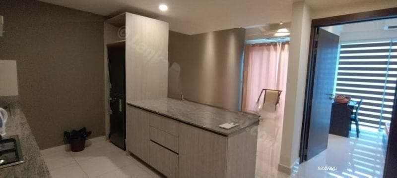 Single Bedroom Apartment For Sale in Aquaria Colombo 05