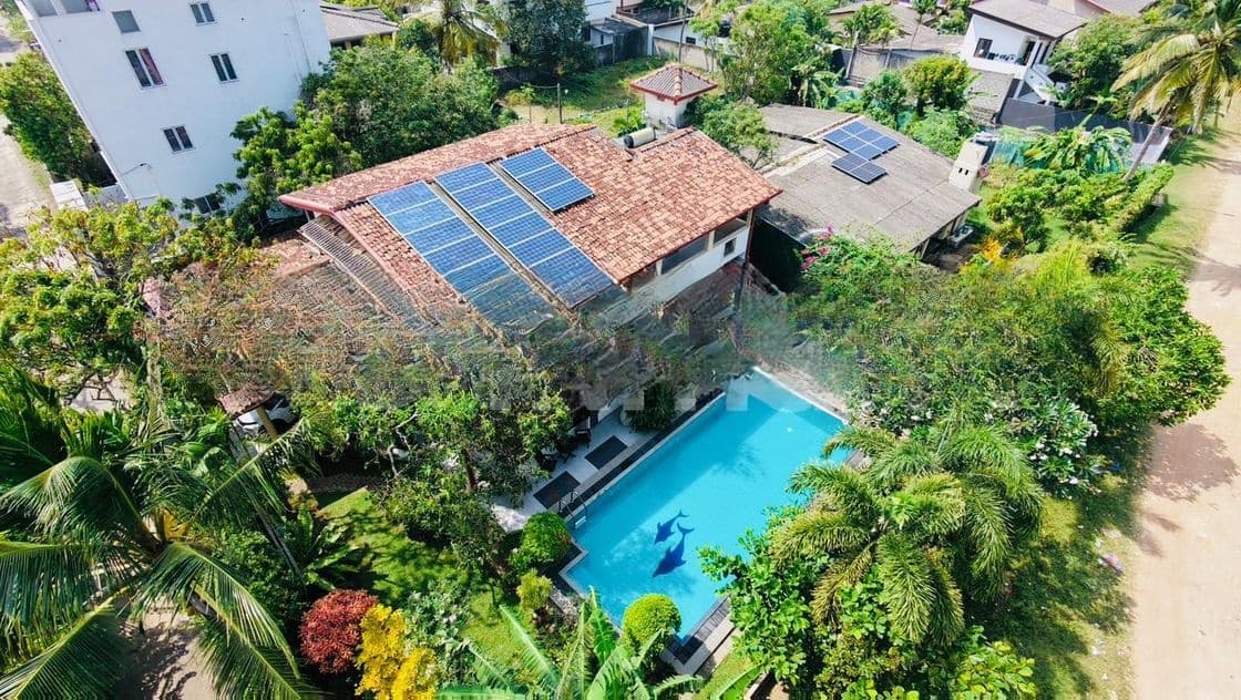 Moratuwa Beautiful Lakefront Luxury Home with Swimming Pool