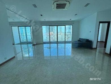 Iceland Residency, Large Unfurnished ( 2700 sqft ), 3 Bed Rooms Apartment For Rent