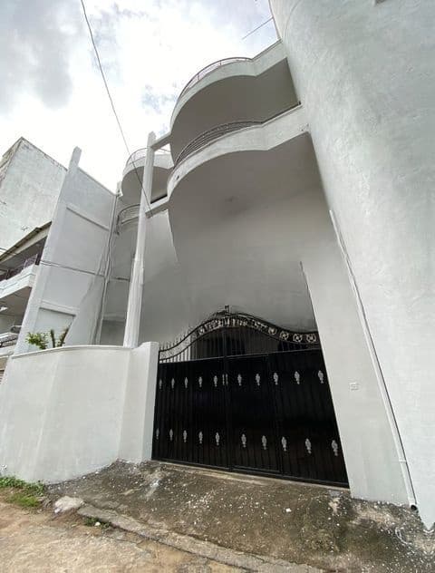 Spacious G+2 Residential Building for Sale – Dehiwala