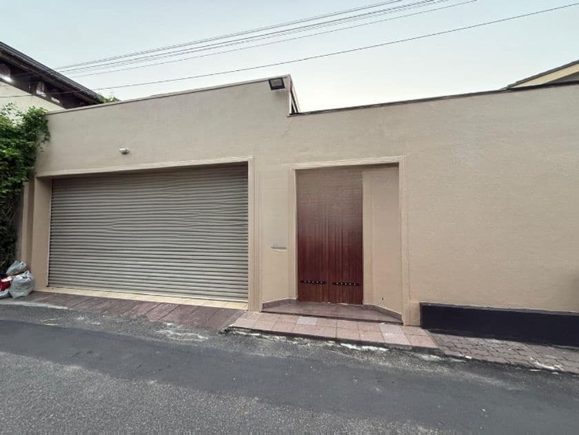 The House For Sale In Colombo 06, Wellawatta