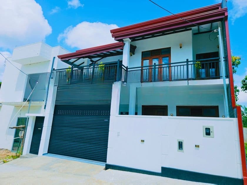 Brand New 2 Storied House for Sale – Piliyandala