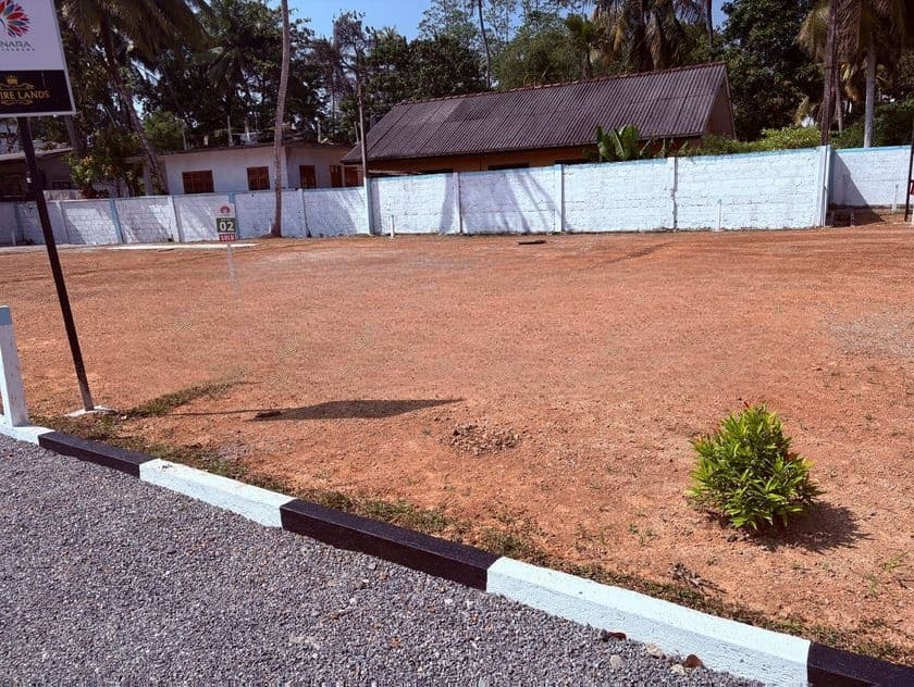 Walking Distance to 174 Road Kottwa Pannipitiya Land