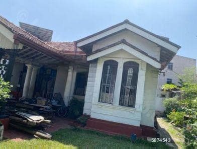 Colonial Style House for Rent – Colombo 8 ( Can Used As Restaurant or Cafe )
