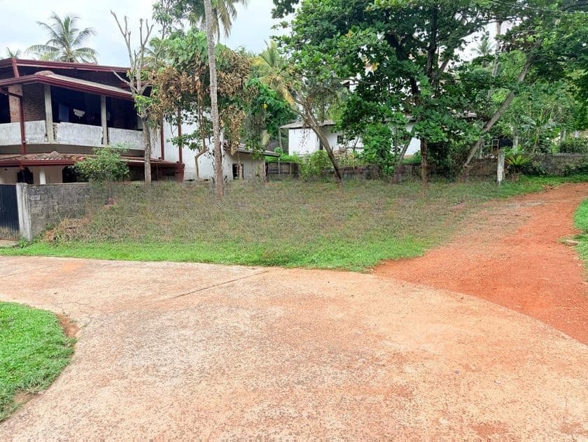 Land for Sale in Malabe