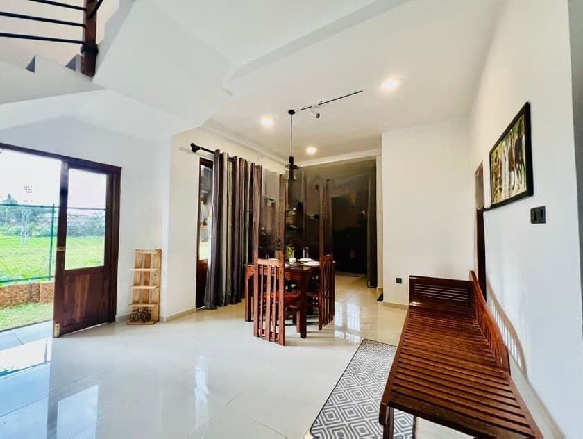Brand New Luxury House for Rent with Furnitures in Makubura