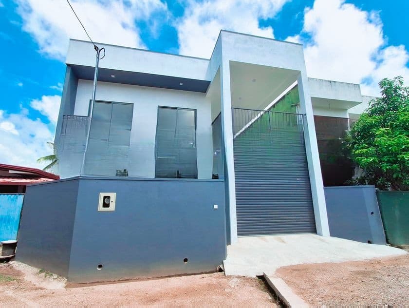 Two Storey 4 Bedrooms House for Sale in Piliyandala Kesbawa