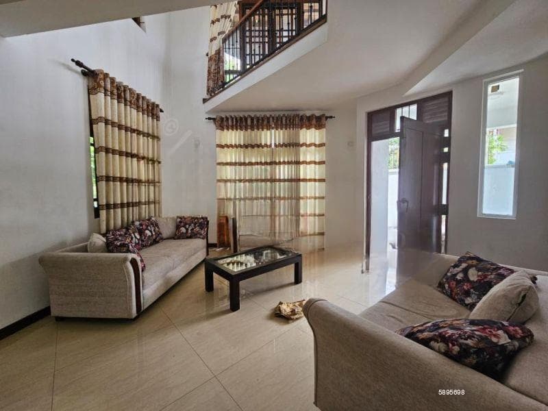 House for Rent – 4 Bedrooms | 2-Storey | 12 Perches