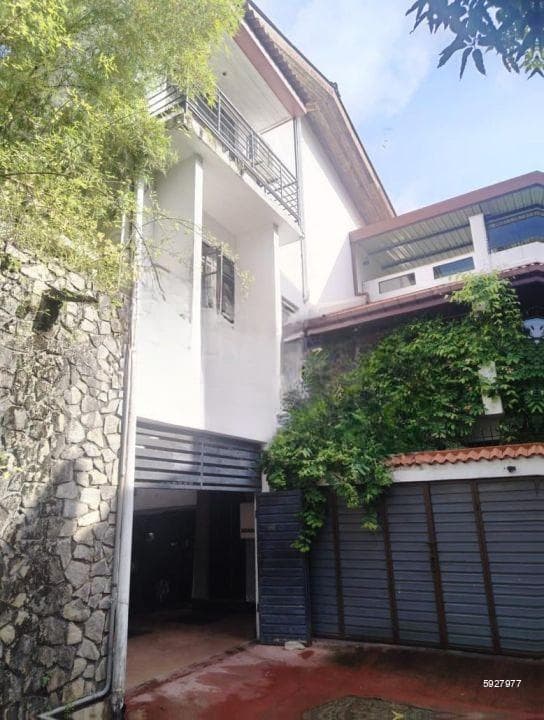 Office for rent in Colombo 7 for Rs. 4.25 lakhs (Per Month)