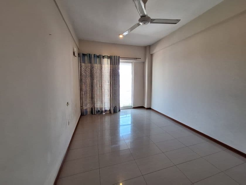 03 Bedroom Unfurnished Apartment for sale,Mount Lavinia