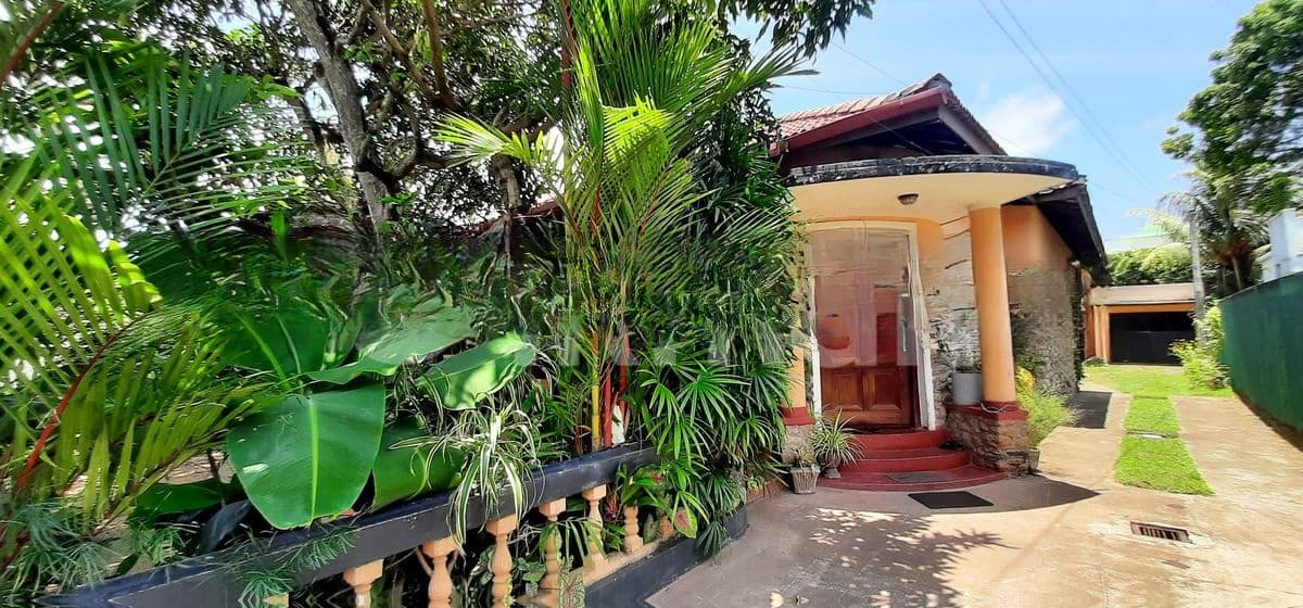 House for Sale in Wattala (C7-2865)