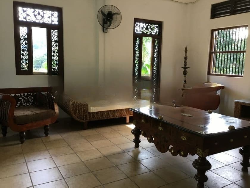 100 Year Old Ancestral Walauwa for Lease in Pilimathalawa