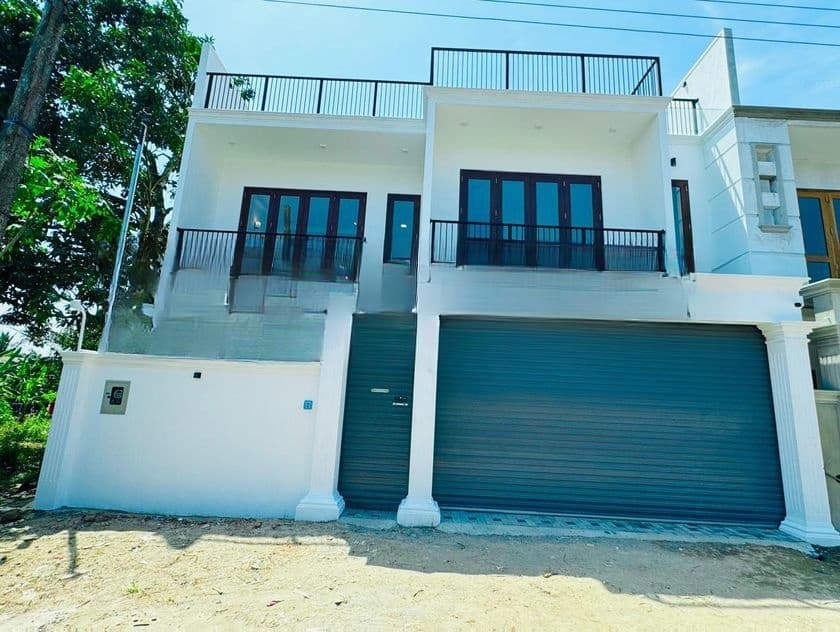 අති සුඛෝපභෝගී අලංකාර නවීනතම නිවස විකිණීමට Piliyandala