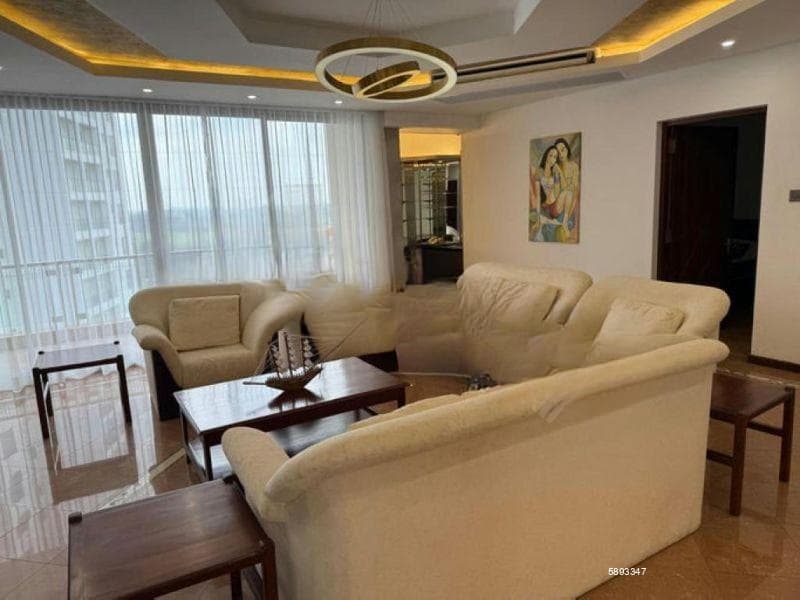 2000 Plaza - 06 Bedroom Furnished Apartment for Sale in Kotte (A5950)